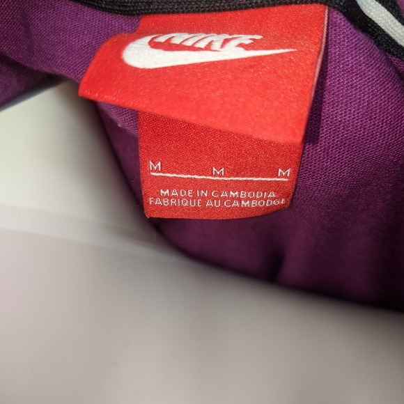 ☀️Nike tank --size medium - Picture 2 of 3